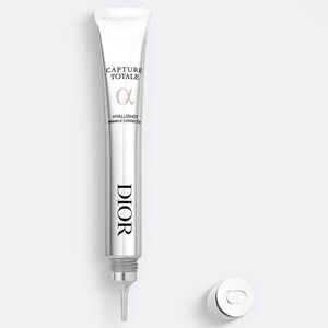 Dior Capture Totale HYALUSHOT Wrinkle Corrector